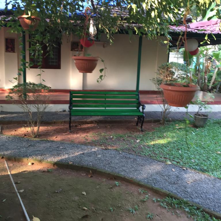 Palm Grove Service Villa Kochi Extérieur photo